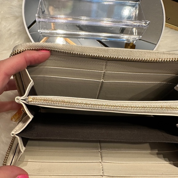 🤎🤍Gucci GG Supreme Horse Bit Wallet🤍🤎 - Picture 12 of 13